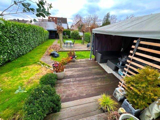 Einfamilienhaus Düren Niederau - 9 Zimmer, 300 m&sup2;, 569.000&euro; | Angebot:25740607