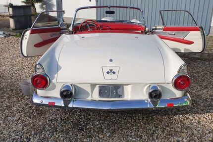 Ford Thunderbird 83.897 km 45.000 &euro; Titz-Jackerath 52445