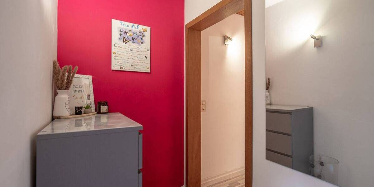 Mehrfamilienhaus, Wohnhaus Würselen Broichweiden - 6 Zimmer, 179 m&sup2;, 315.000&euro; | Angebot:25742119