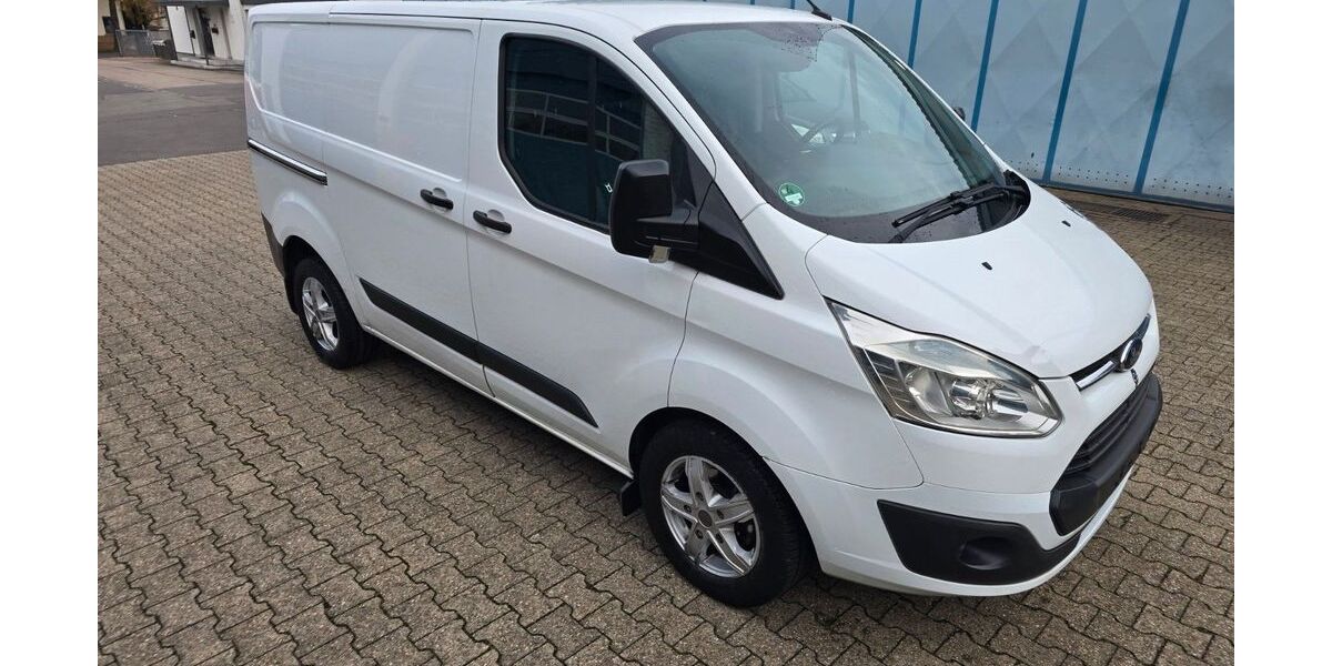 Ford Transit Custom 132.000 km 8.500 &euro; Aachen 52068