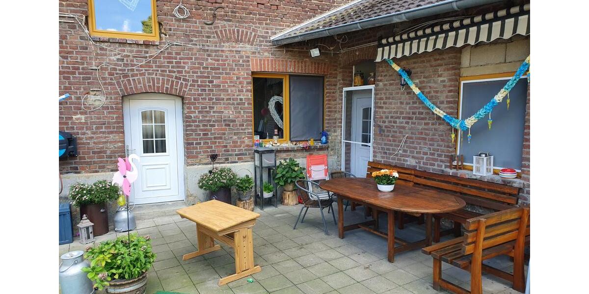 Einfamilienhaus Linnich - 8 Zimmer, 150 m&sup2;, 420.000&euro; | Angebot:25282171
