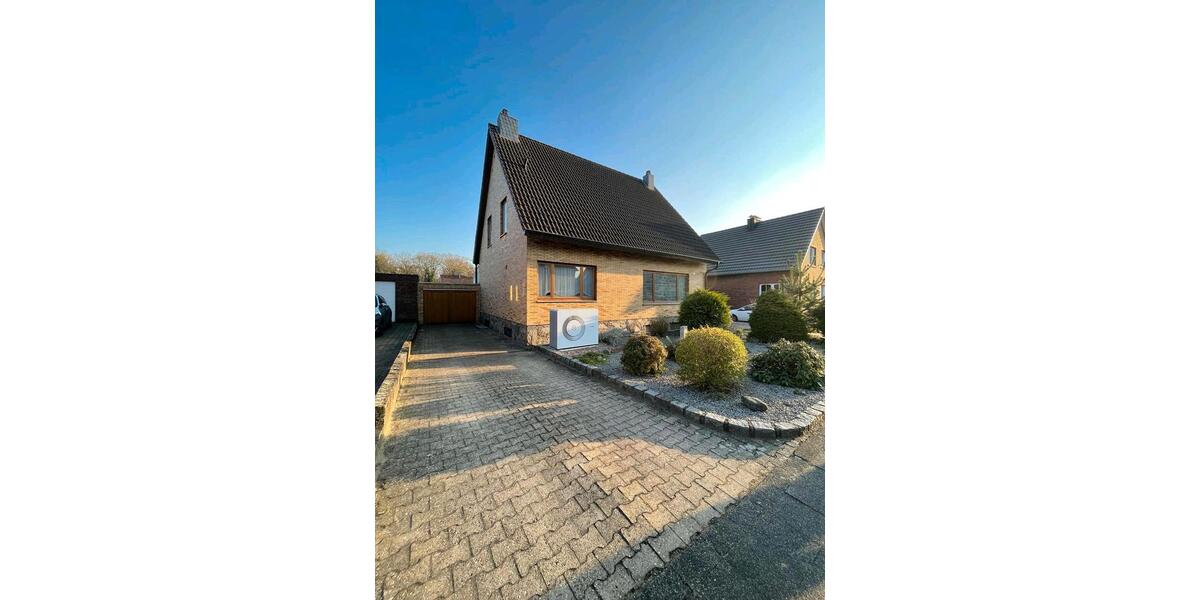 Einfamilienhaus Gangelt - 3 Zimmer, 20 m&sup2;, 350.000&euro; | Angebot:26042133