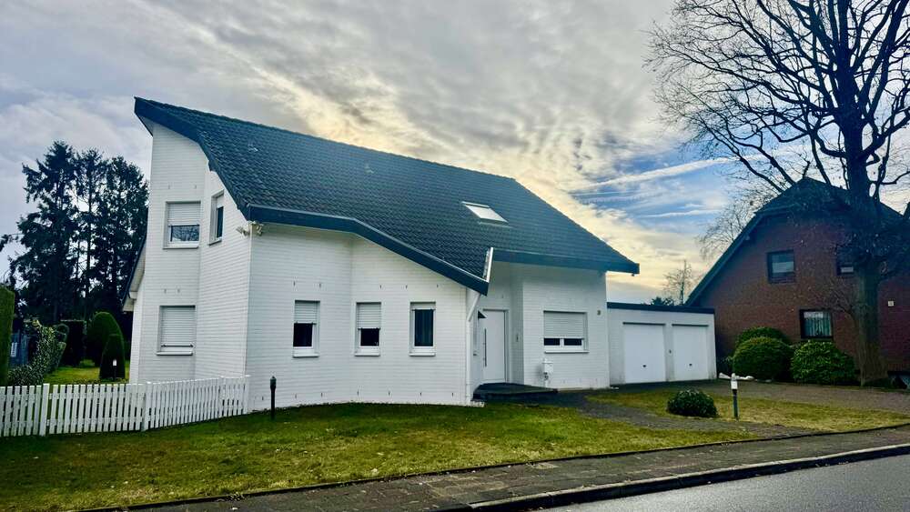 Einfamilienhaus Erkelenz - 5 Zimmer, 190 m&sup2;, 580.000&euro; | Angebot:26221378