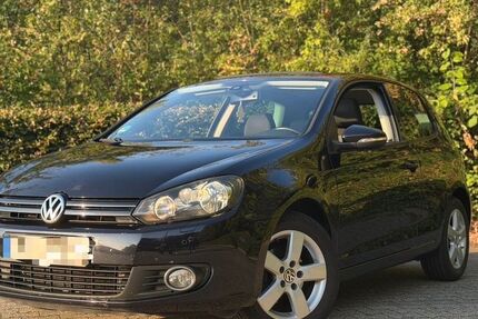 VW Golf 123.650 km 5.299 &euro; Baesweiler 52499