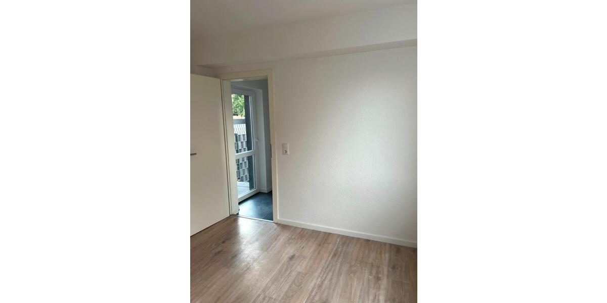 Reihenhaus Baesweiler - 2 Zimmer, 67 m&sup2;, 975&euro; | Angebot:25857394