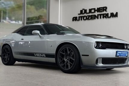 Dodge Challenger 66.000 km 26.990 &euro; Jülich 52428