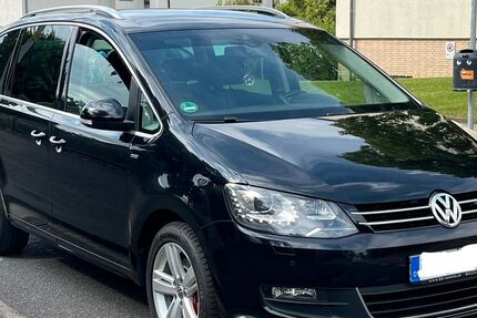 VW Sharan 284.878 km 7.999 &euro; Aachen 52078