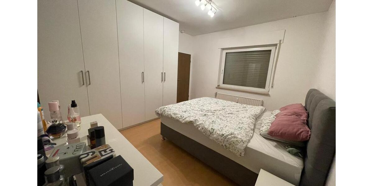 Dachgeschoßwohnung Alsdorf - 3 Zimmer, 96 m&sup2;, 845&euro; | Angebot:25282826