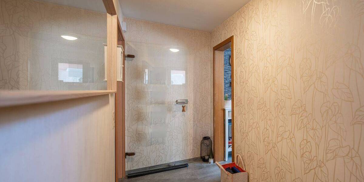 Mehrfamilienhaus, Wohnhaus Würselen Broichweiden - 6 Zimmer, 179 m&sup2;, 315.000&euro; | Angebot:25742119