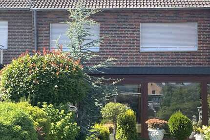 Haus Eschweiler - 4 Zimmer, 100 m&sup2;, 349.000&euro; | Angebot:27023730