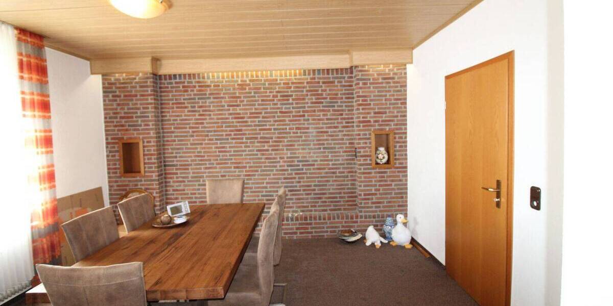Mehrfamilienhaus, Wohnhaus Geilenkirchen Lindern - 6 Zimmer, 124 m&sup2;, 229.000&euro; | Angebot:25728232