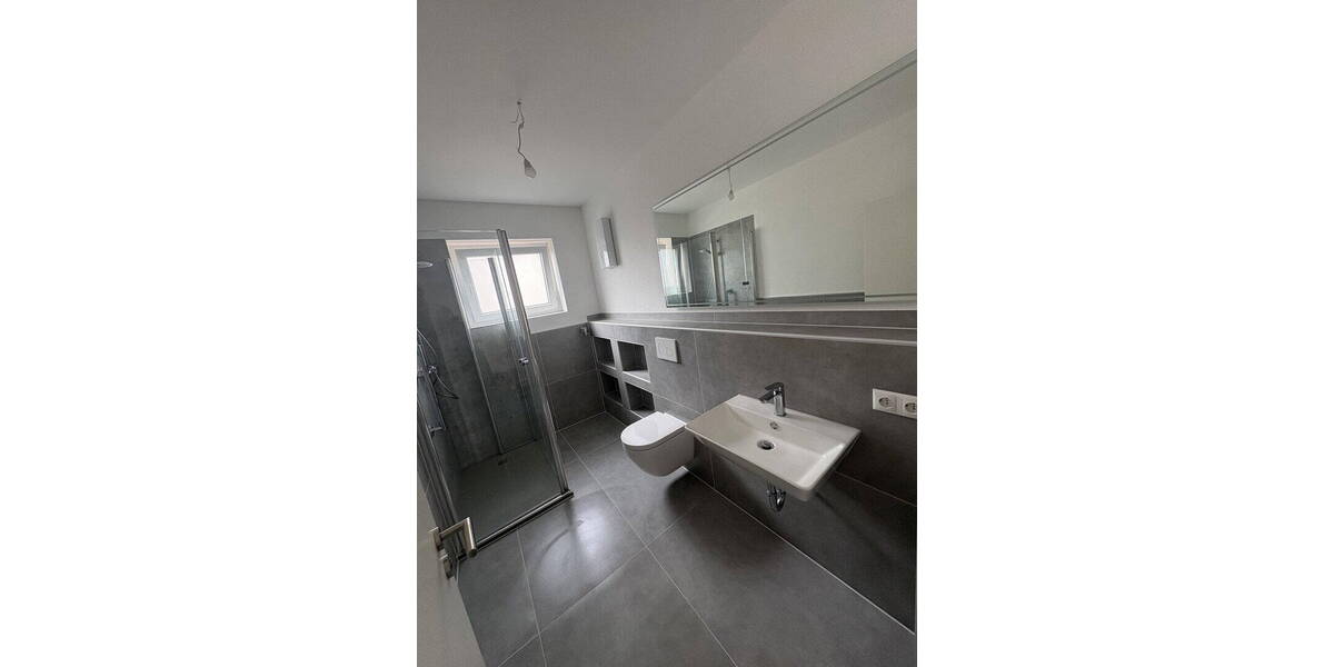 Etagenwohnung Aachen Eilendorf - 2 Zimmer, 63 m&sup2;, 216.000&euro; | Angebot:26570888