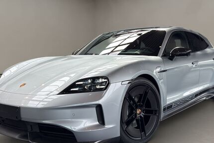 Porsche Taycan 8.000 km 139.900 &euro; Aachen 52068