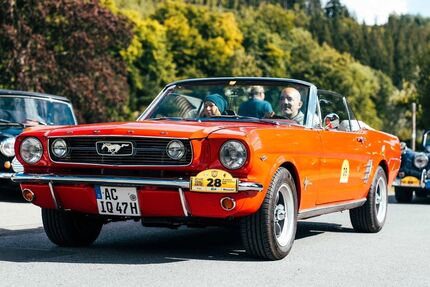 Ford Mustang 100.000 km 49.990 &euro; Aachen 52080