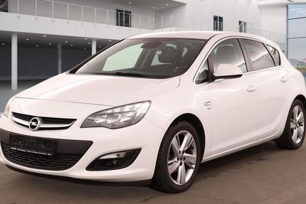 Opel Astra 84.611 km 8.450 &euro; Aldenhoven 52457