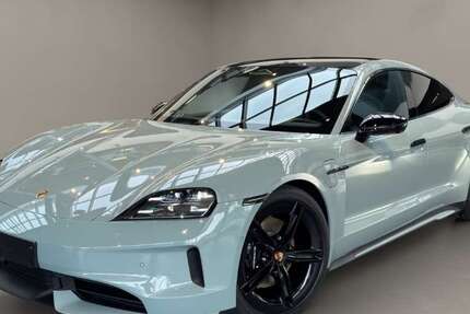 Porsche Taycan 8.000 km 126.800 &euro; Aachen 52068
