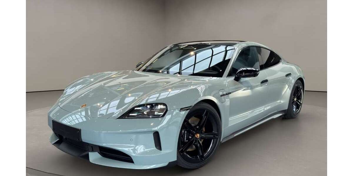 Porsche Taycan 8.000 km 126.800 &euro; Aachen 52068