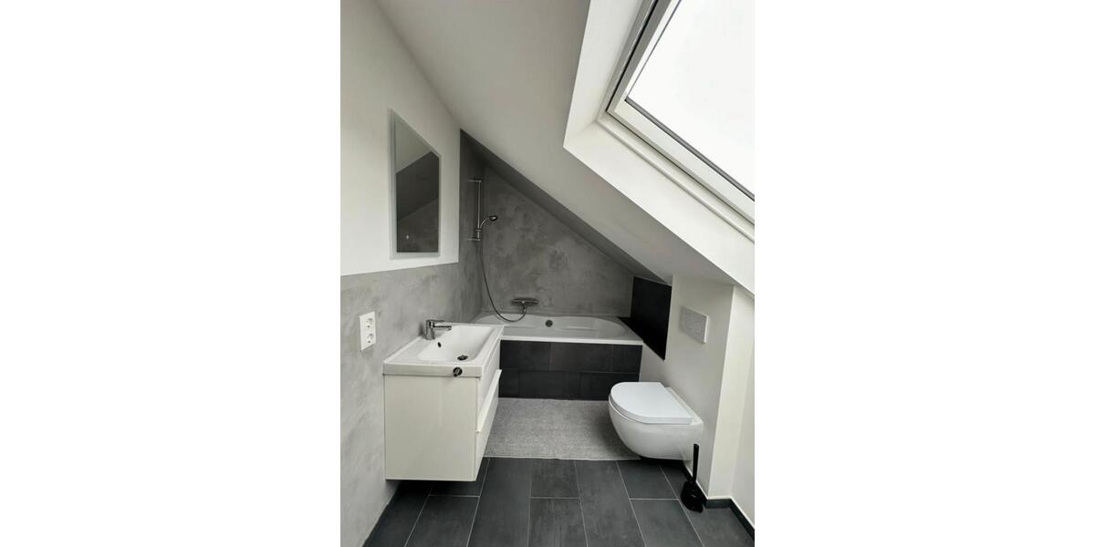 Dachgeschoßwohnung Langerwehe - 5 Zimmer, 120 m&sup2;, 570&euro; | Angebot:25232594