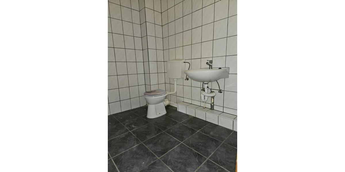 Einfamilienhaus Herzogenrath - 6 Zimmer, 121 m&sup2;, 250.000&euro; | Angebot:26412375