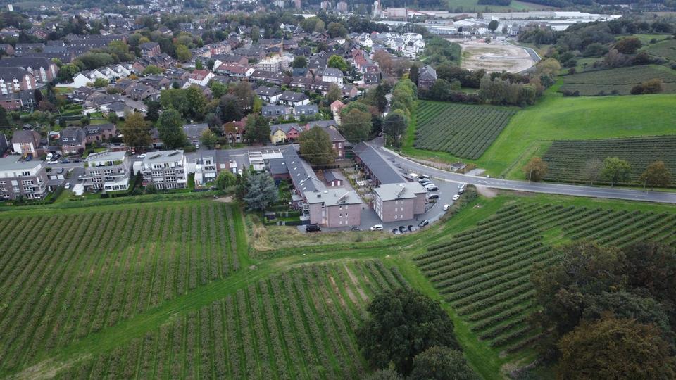 Dachgeschoßwohnung Herzogenrath - 2 Zimmer, 65 m&sup2;, 209.000&euro; | Angebot:26255038