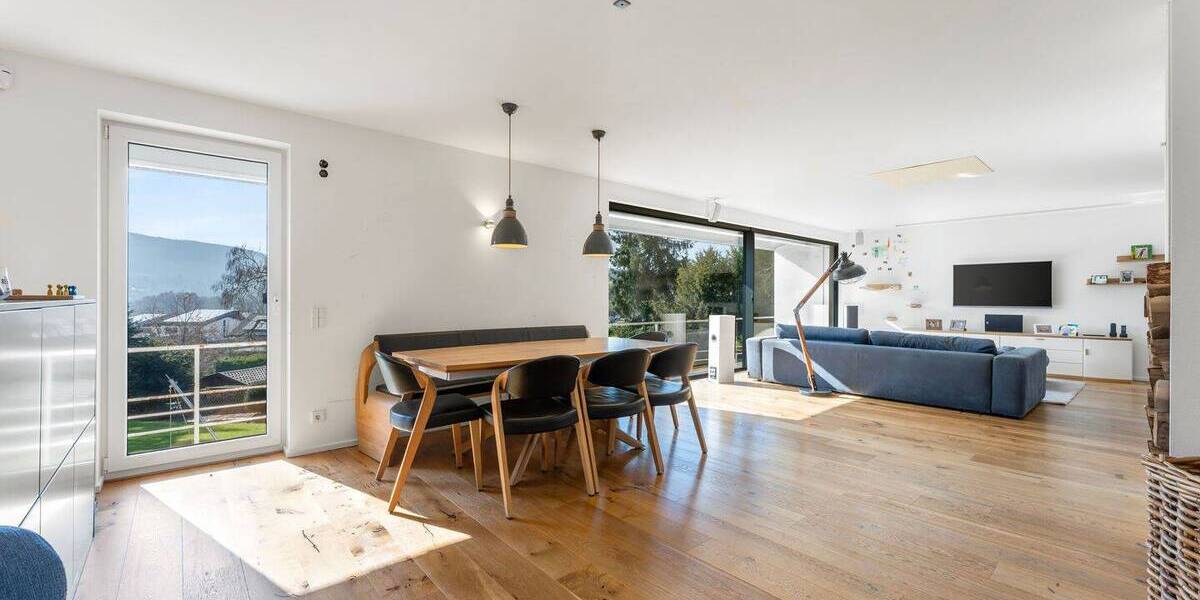 Einfamilienhaus Kreuzau Untermaubach - 7 Zimmer, 280 m&sup2;, 775.000&euro; | Angebot:25938946