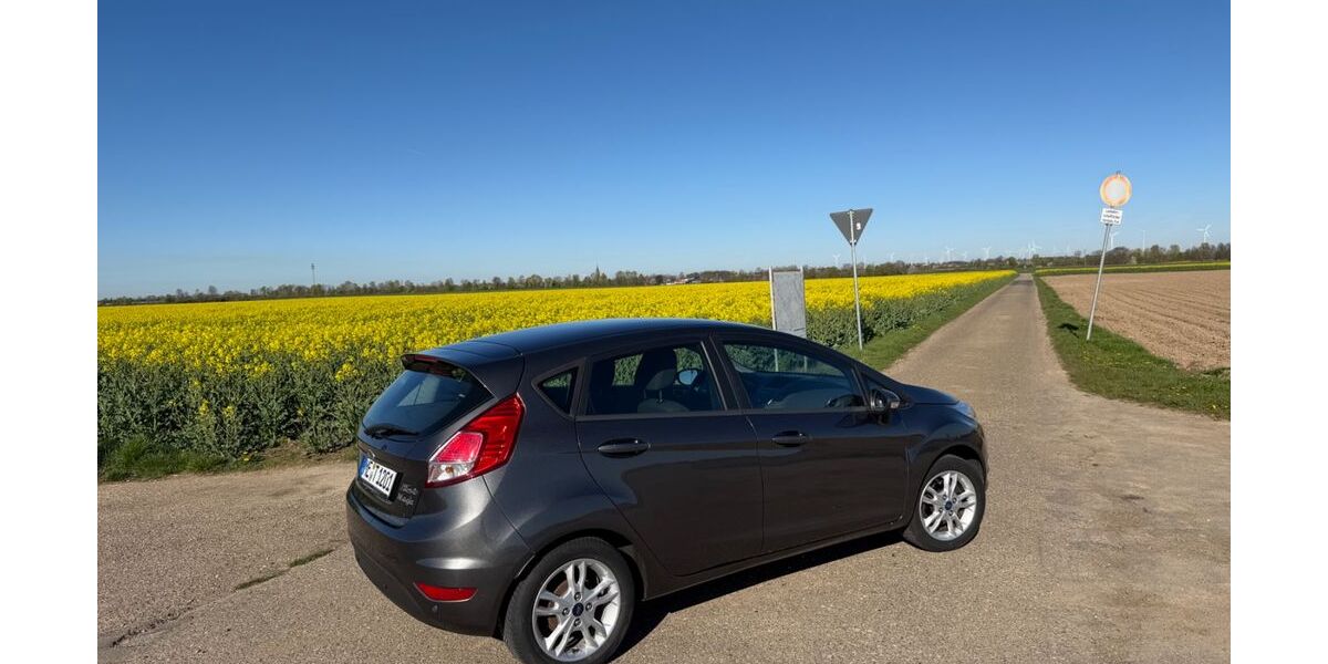 Ford Fiesta 83.000 km 6.700 &euro; Titz 52445