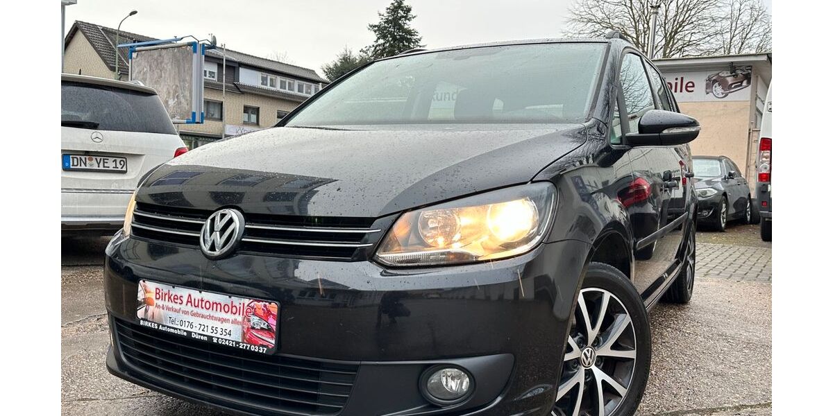 VW Touran 249.900 km 5.799 &euro; Düren 52353