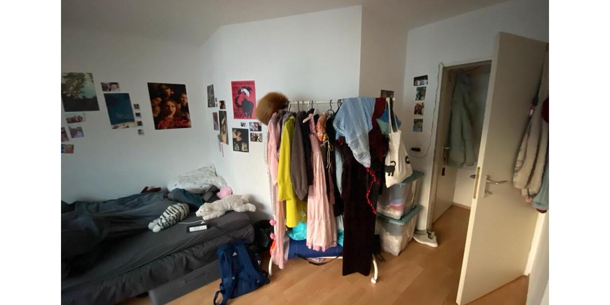 Etagenwohnung Aachen Aachen-Mitte - 1 Zimmer, 28 m&sup2;, 669&euro; | Angebot:25753597