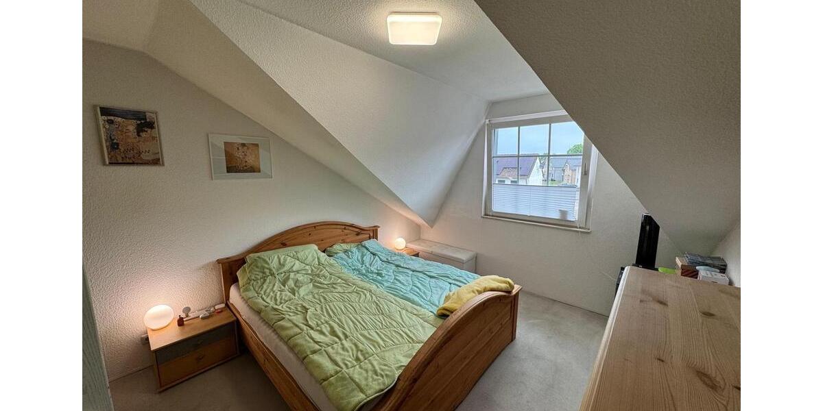 Dachgeschoßwohnung Alsdorf - 2 Zimmer, 46 m&sup2;, 420&euro; | Angebot:26602671
