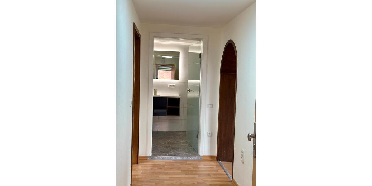 Etagenwohnung Niederzier - 3 Zimmer, 70 m&sup2;, 750&euro; | Angebot:25979598