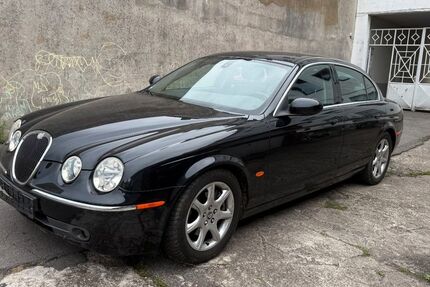 Jaguar S-Type 150.000 km 2.450 &euro; Aachen 52068