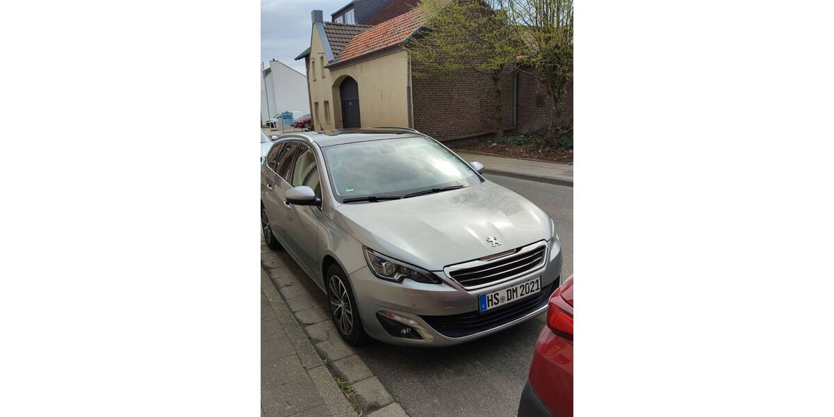 Peugeot 308 94.000 km 8.200 &euro; Heinsberg 52525