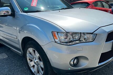 Mitsubishi Outlander 168.305 km 6.950 &euro; Aachen 52080