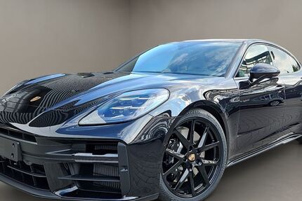 Porsche Panamera 8.000 km 137.600 &euro; Aachen 52068