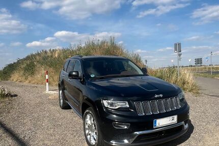 Jeep Grand Cherokee 108.190 km 20.500 &euro; Würselen 52146