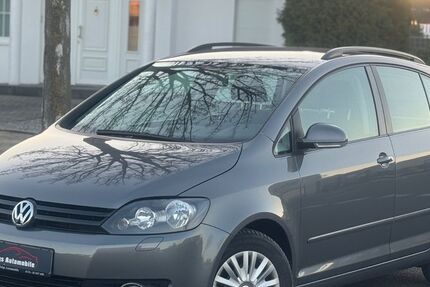 VW Golf 48.034 km 6.990 &euro; Jülich 52428