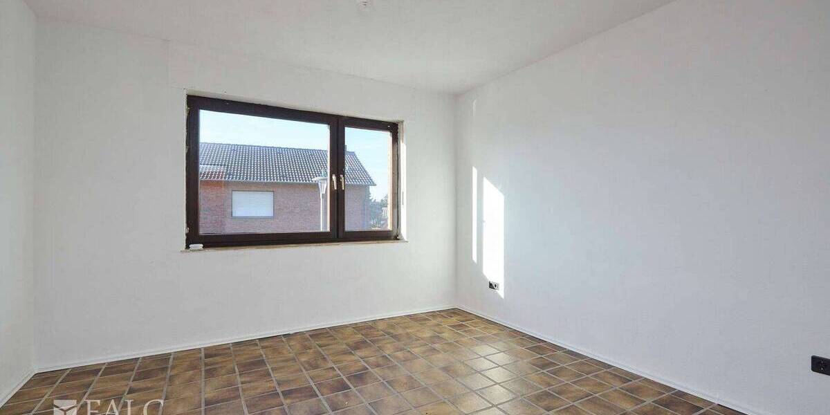 Doppelhaushälfte Herzogenrath Kohlscheid - 9 Zimmer, 238 m&sup2;, 589.000&euro; | Angebot:25958533