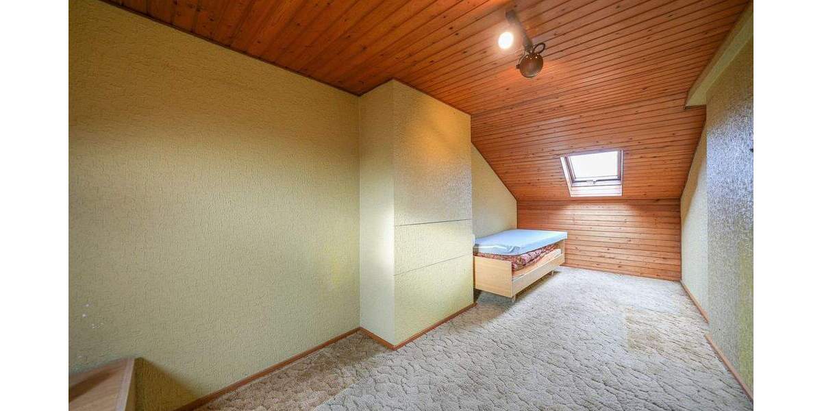 Mehrfamilienhaus, Wohnhaus Jülich Güsten - 5 Zimmer, 126 m&sup2;, 299.000&euro; | Angebot:25742118