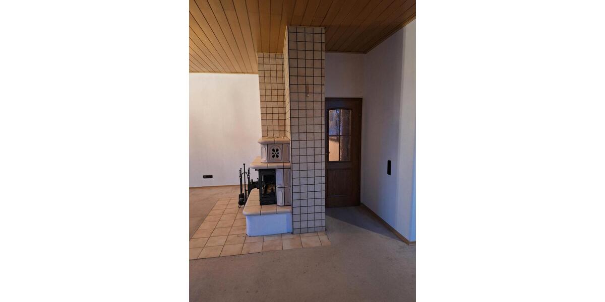 Dachgeschoßwohnung Geilenkirchen - 3 Zimmer, 123 m&sup2;, 990&euro; | Angebot:26504046