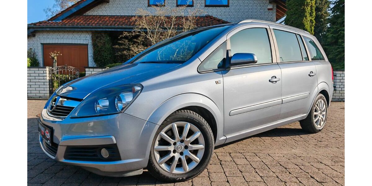 Opel Zafira 154.000 km 4.749 &euro; Inden 52459