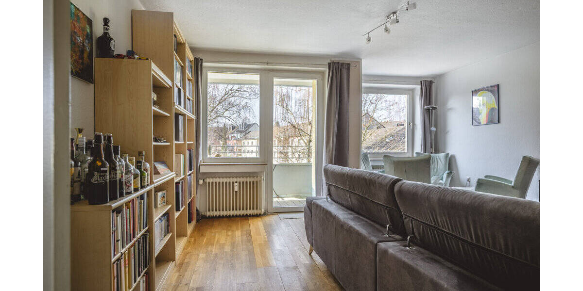 Etagenwohnung Aachen Aachen-Mitte - 3 Zimmer, 85 m&sup2;, 275.000&euro; | Angebot:26192190