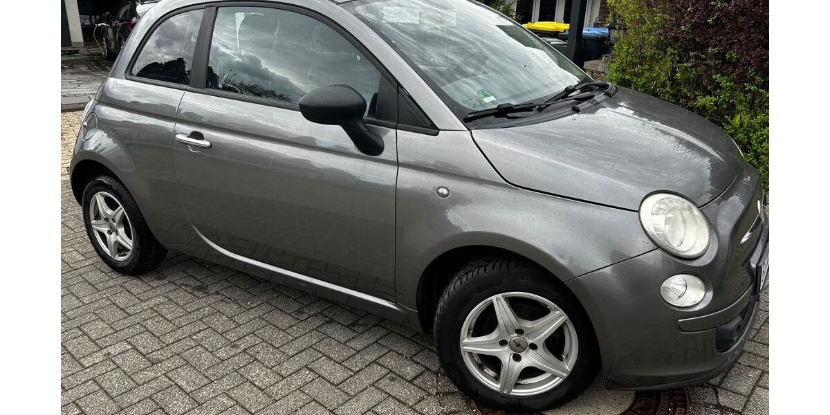 Fiat 500 118.503 km 1.500 &euro; Roetgen 52150