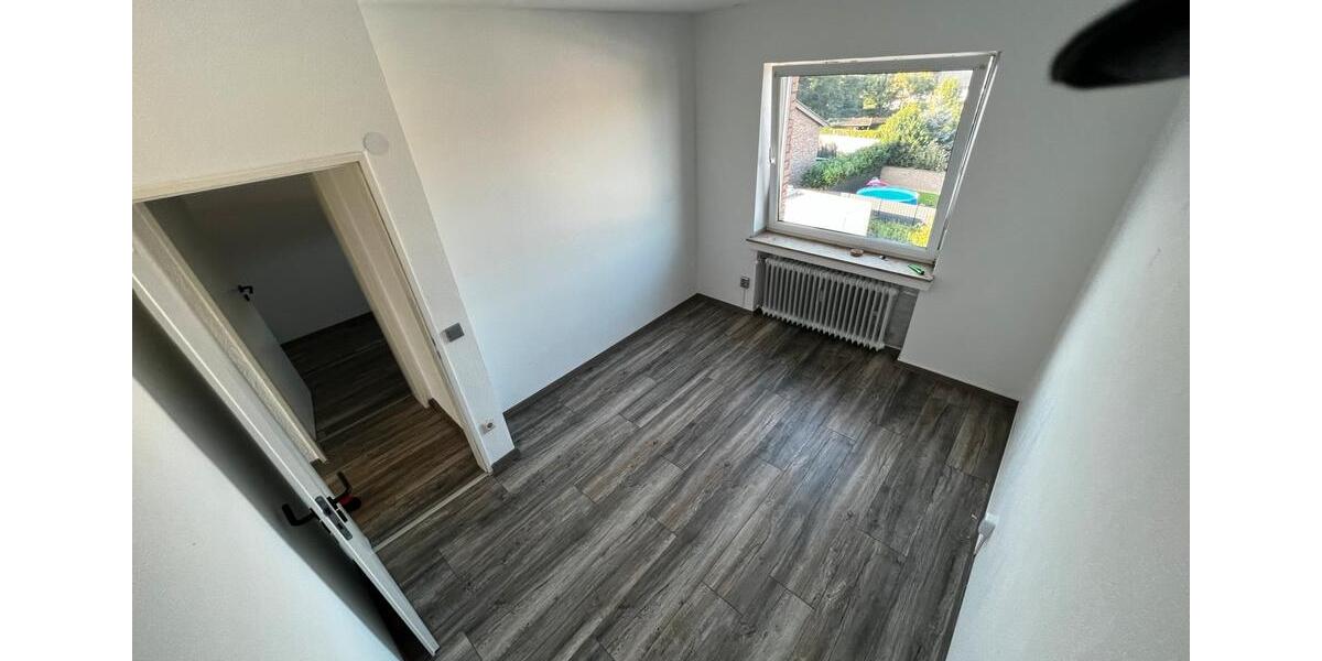 Etagenwohnung Geilenkirchen - 4 Zimmer, 80 m&sup2;, 119.000&euro; | Angebot:26443876