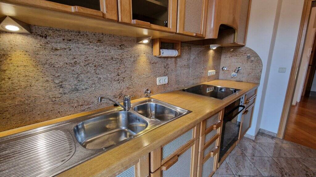 Etagenwohnung Aachen Aachen-Mitte - 3 Zimmer, 79 m&sup2;, 219.000&euro; | Angebot:26192180