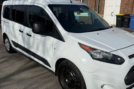 Ford Grand Tourneo 205.000 km 7.290 &euro; Düren 52349