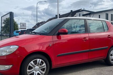 Skoda Fabia 160.000 km 3.499 &euro; Düren 52353