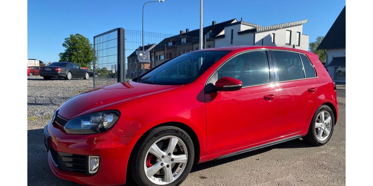 VW Golf 165.000 km 6.999 &euro; Düren 52353