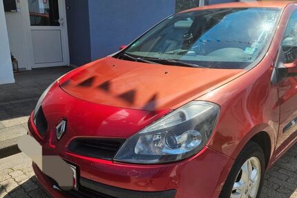 Renault Clio 253.600 km 600 &euro; Erkelenz 41812