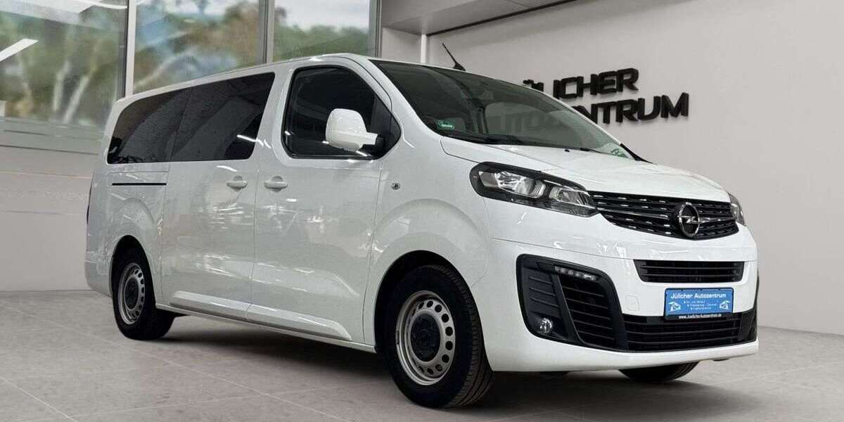 Opel Vivaro 82.341 km 25.990 &euro; Jülich 52428
