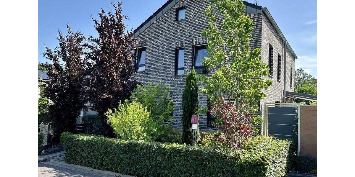 Einfamilienhaus Roetgen - 5 Zimmer, 219 m&sup2;, 929.000&euro; | Angebot:26909233